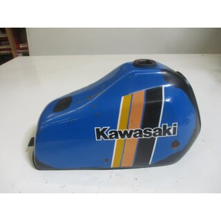 Kawasaki KE 175 D Bj.80 Tank Benzintank Kraftstofftank Kraftstoffbehälter fuel