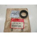 T426. Honda CB 650_750_900 Dichtung Simmerring Gabel fork seal 51490-KBH-305