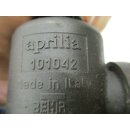 Aprilia RSV 1000 Tuono RR 05-10 Thermostat mit Gehäuse und Schläuchen Kühler