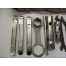B1922 BMW R25_26_27_45_50_65_75_100 Werkzeug Bordwerkzeug Spezialschlüssel tools