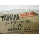 D914. Yamaha XJ 900 F Halter 35H-85132-00 Konsole Reflektor Rückstrahler